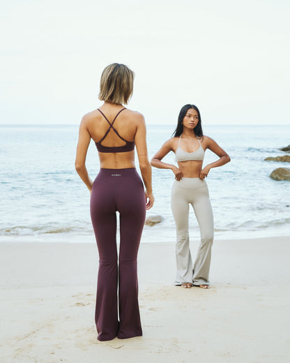 SculptForm Invisible Scrunch Flare Leggings