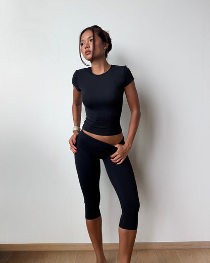 SculptForm Invisible Scrunch Capri